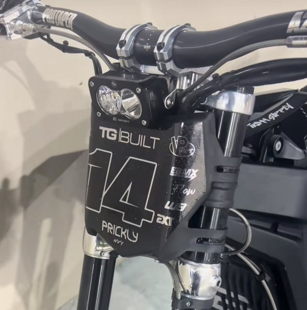 Plug & Play Baja-Style LED Headlight (WITH SWITCH)